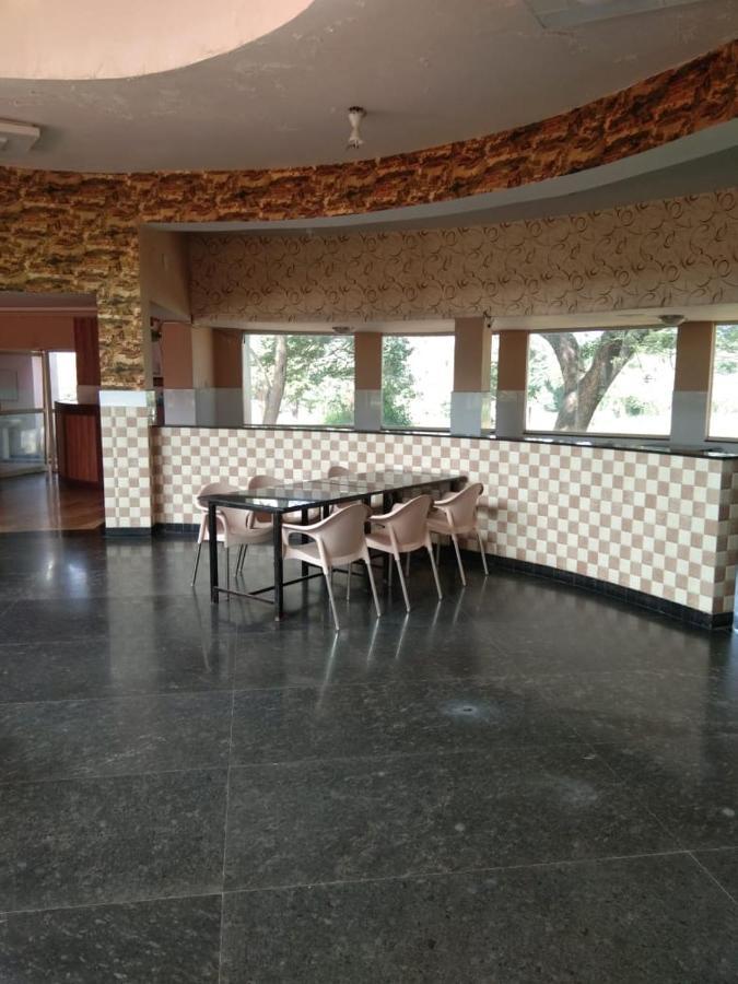 Kstdc Hotel Mayura Pavithra Yediyur Kunigal Экстерьер фото